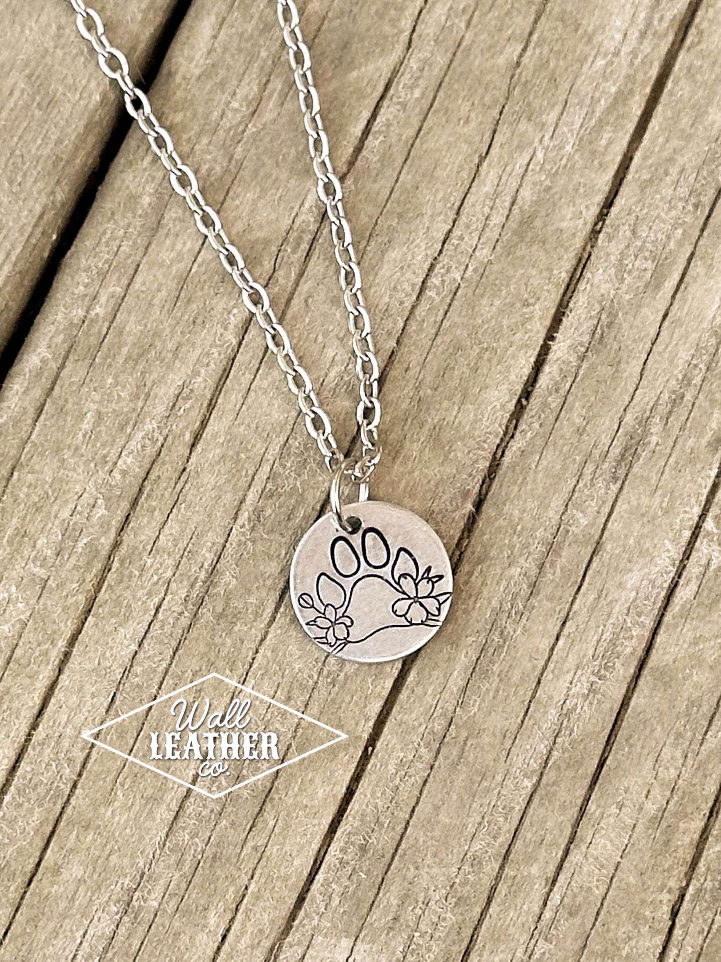 Dainty Round Tag Necklace