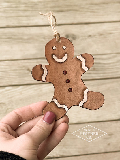 Gingerbread Man Christmas Ornament ￼